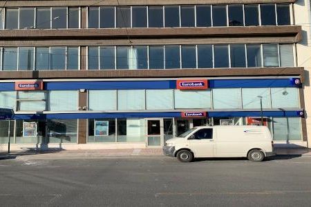 Ανακαίνιση Καταστήματος Πειραιά